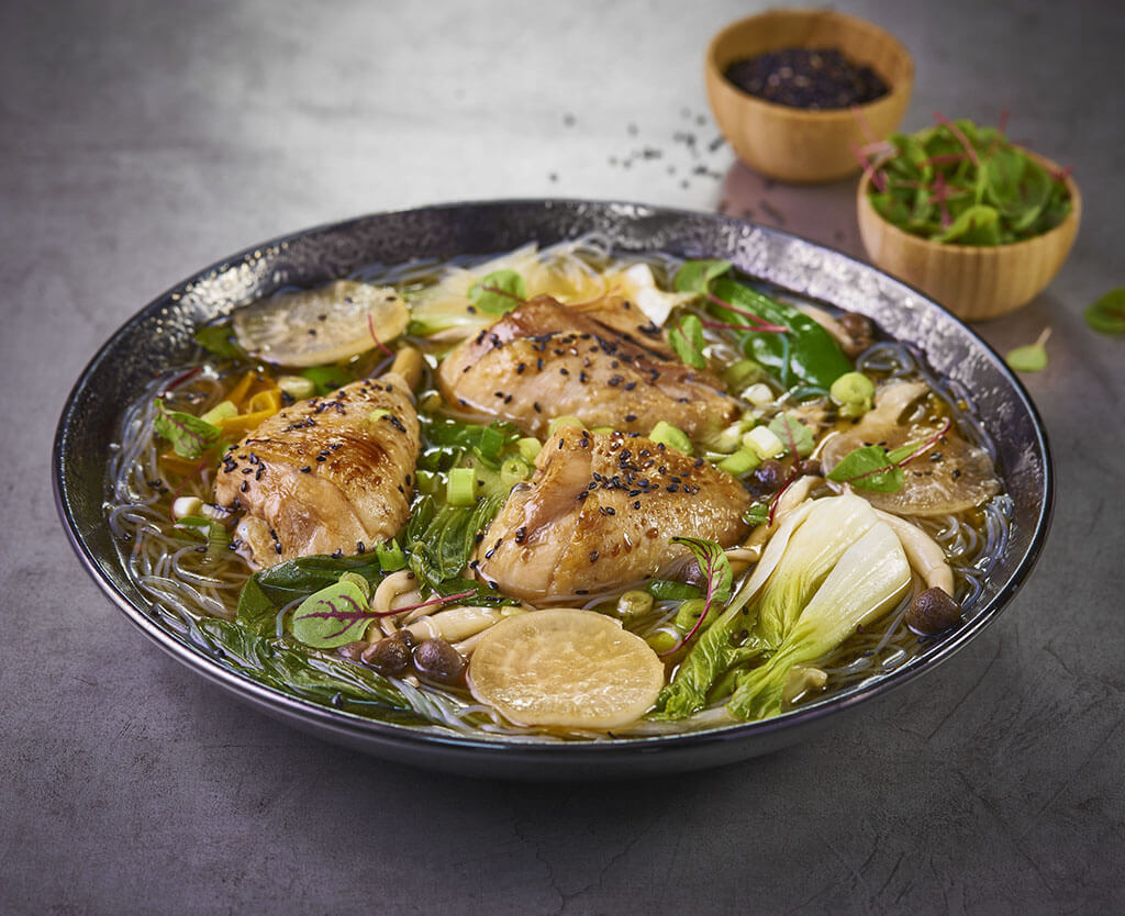 Recette de Bouillon aux pilons de poulet Nature de France & chou pak choï